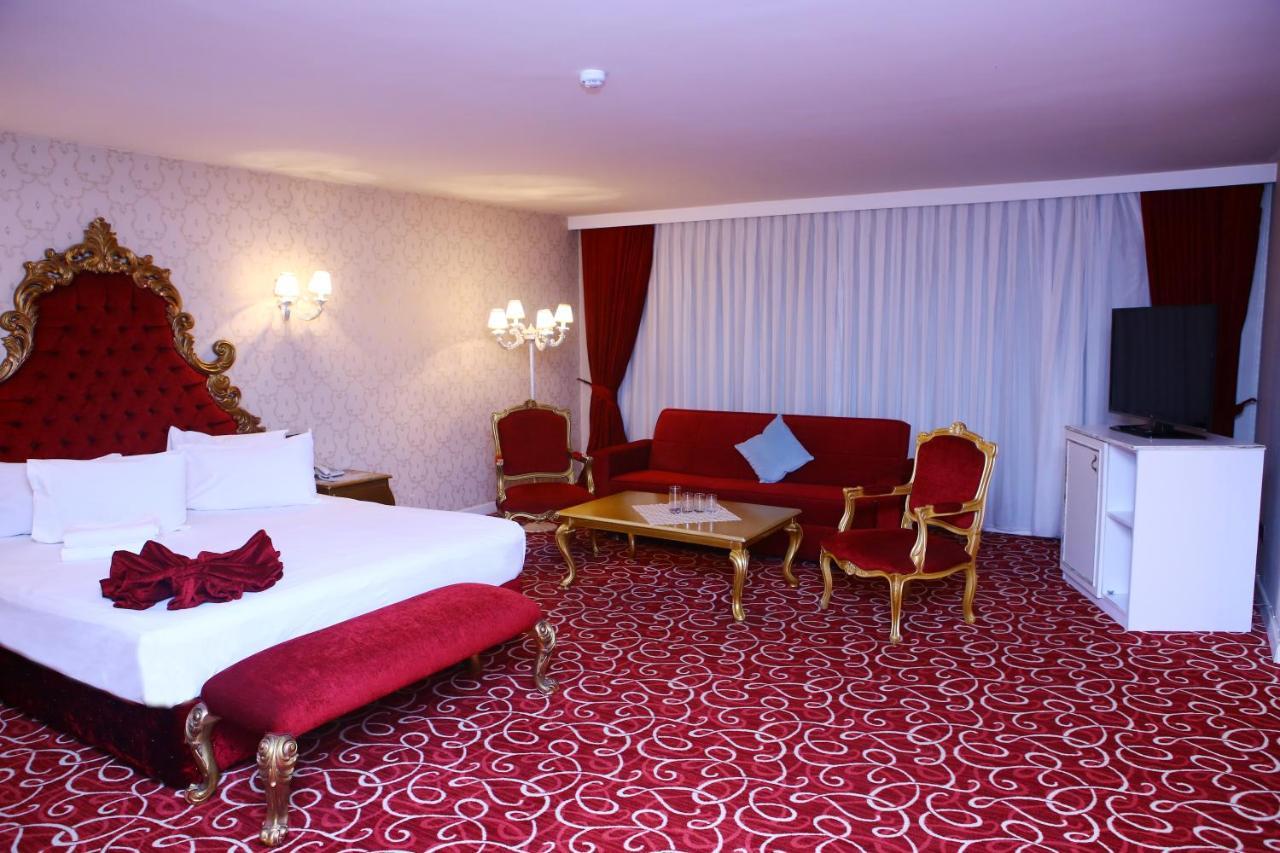 Deluxe Hotel Ganja Ngoại thất bức ảnh