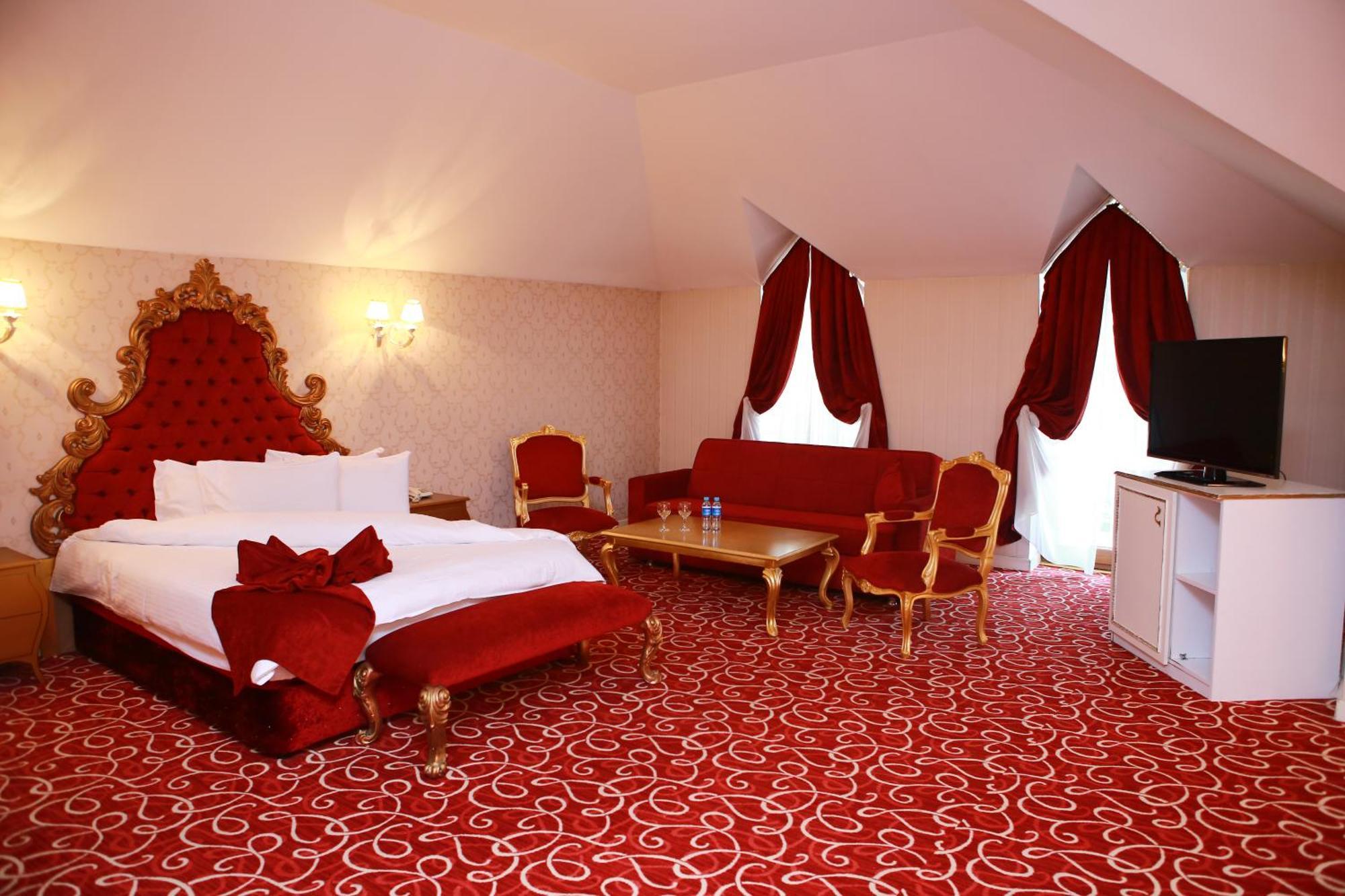 Deluxe Hotel Ganja Ngoại thất bức ảnh